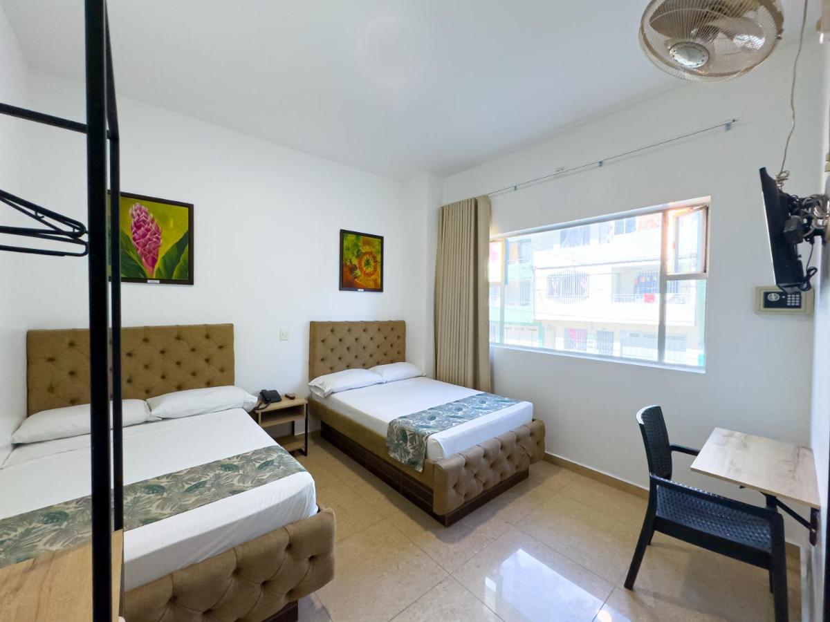 Hotel Central Plaza Medellin Итагуи Экстерьер фото