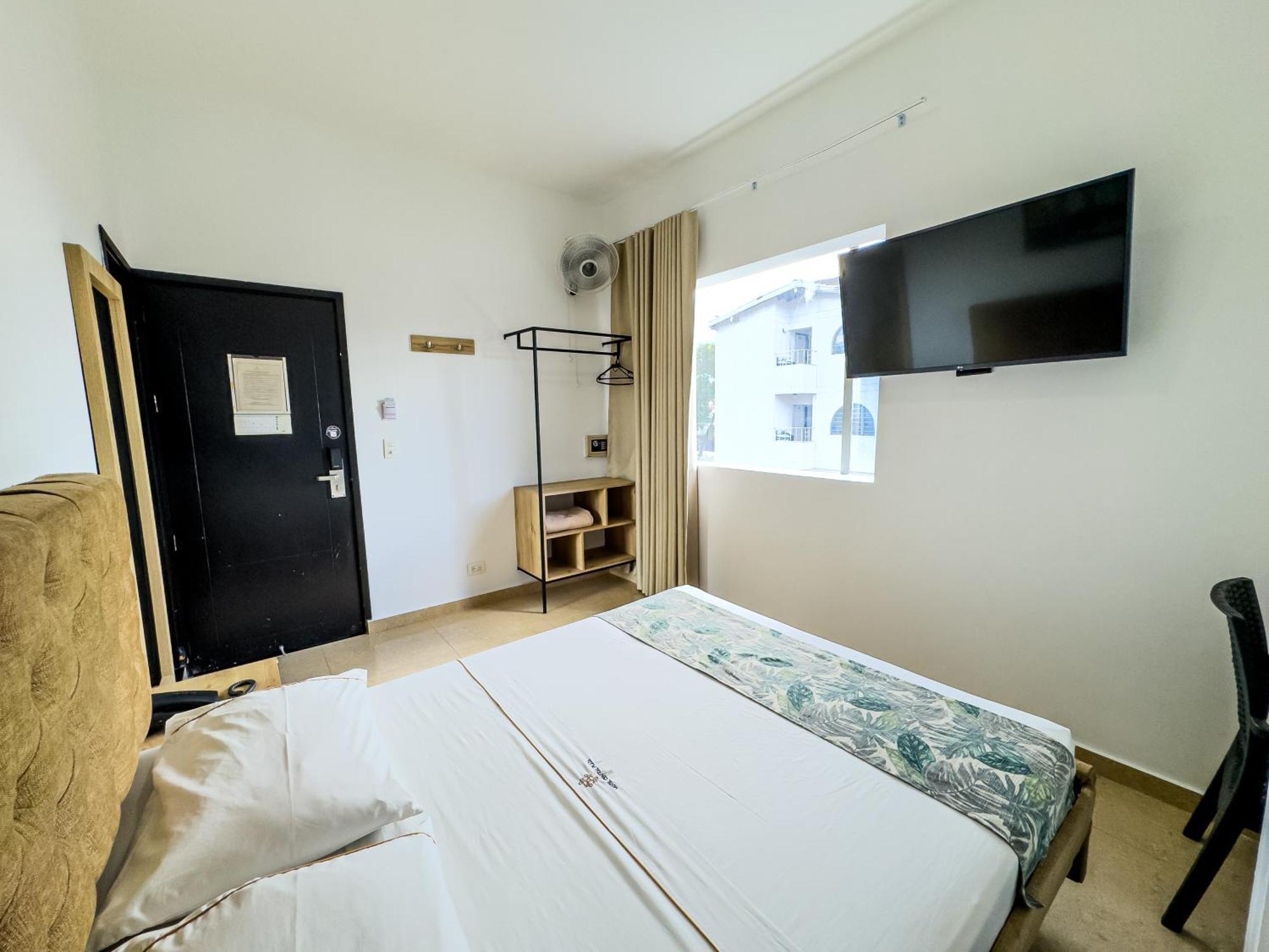 Hotel Central Plaza Medellin Итагуи Экстерьер фото